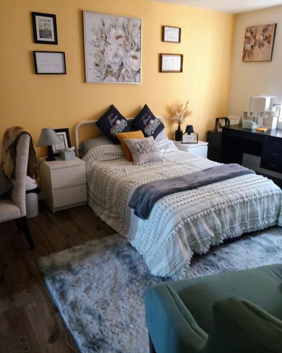 Alhambra Bed & Breakfast | Levander Cozy Home