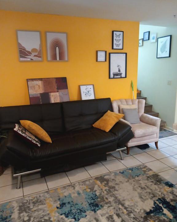 Alhambra Bed & Breakfast | Levander Cozy Home