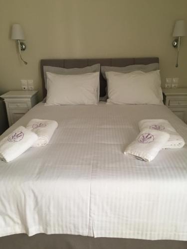 Spetses Hotel | LEVANTA HOTEL SPETSES