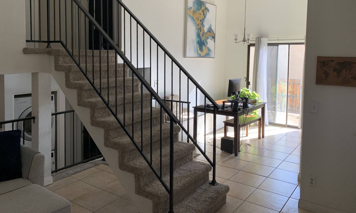 Paradise Park Vista Condo | Levels Galore