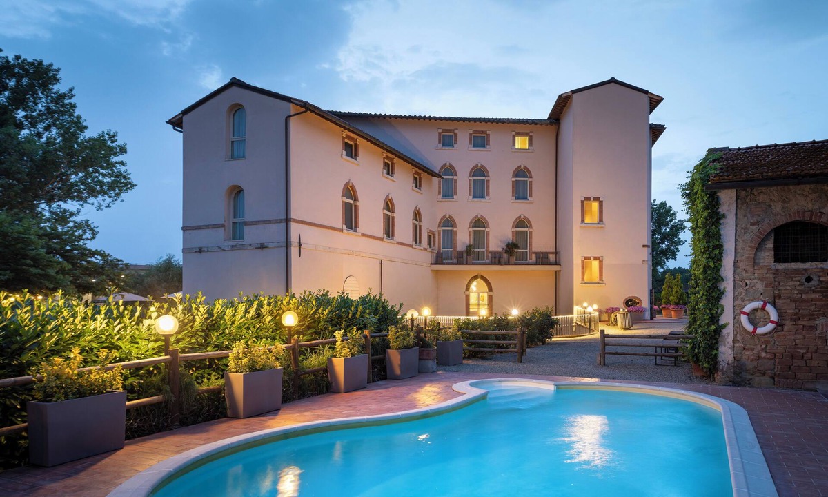 Certaldo Hotel | LHP Certaldo Resort