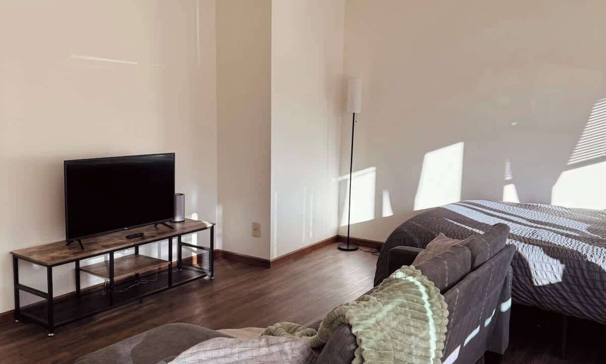 Madison Apartment | Liberty Valley Studios in Madison, Wi!