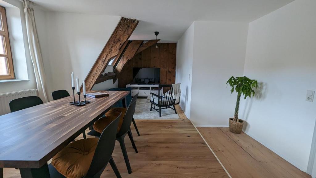 Lechviertel Apartment | LIBORIA I Als Gruppe im Denkmal Augsburgs