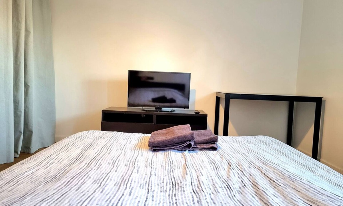 Bassins a Flot Apartment | Life at the Bassin (afloat)