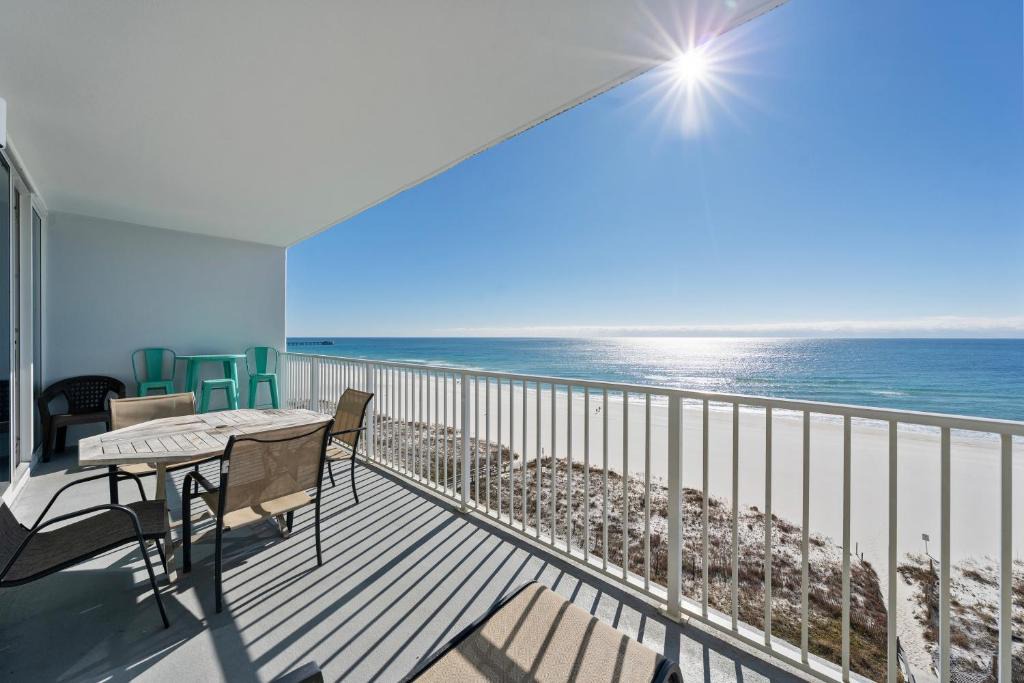 Gulf Shores Apartment | Lighthouse 714