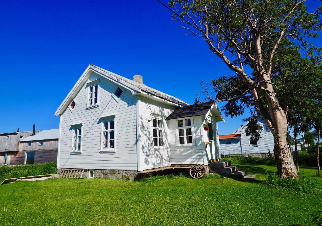 Bostad Ski Chalet | Lighthouse Panorama Lofoten
