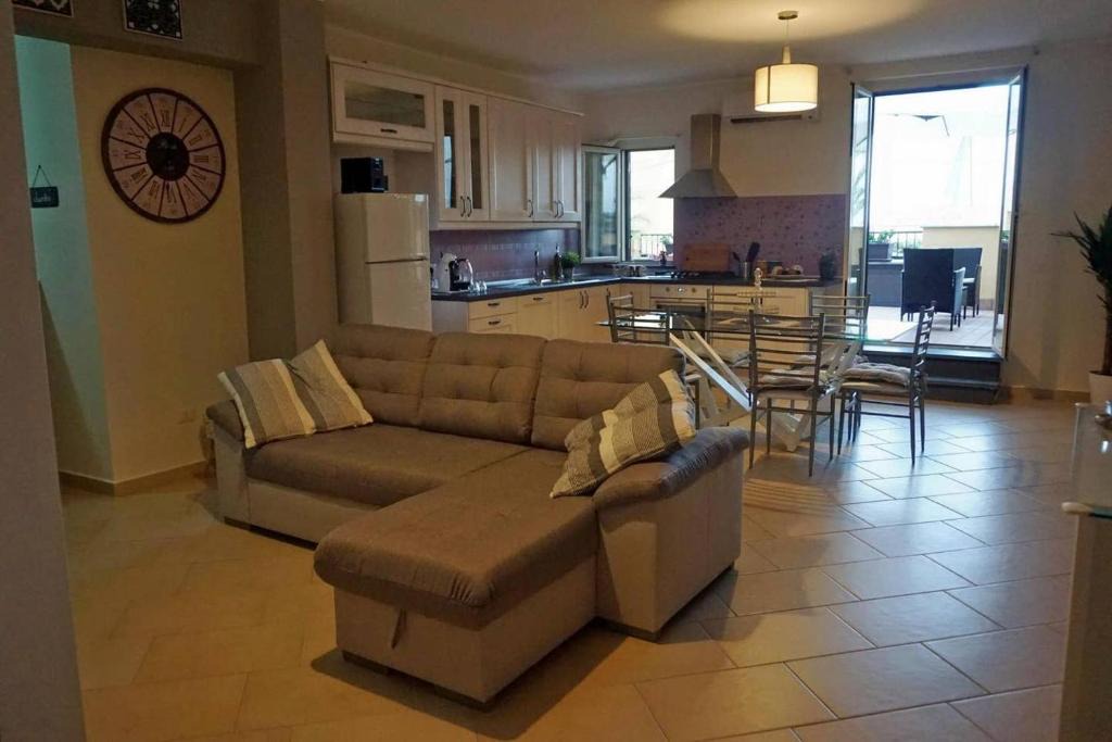 Giardini Naxos Apartment | Lilly's House
