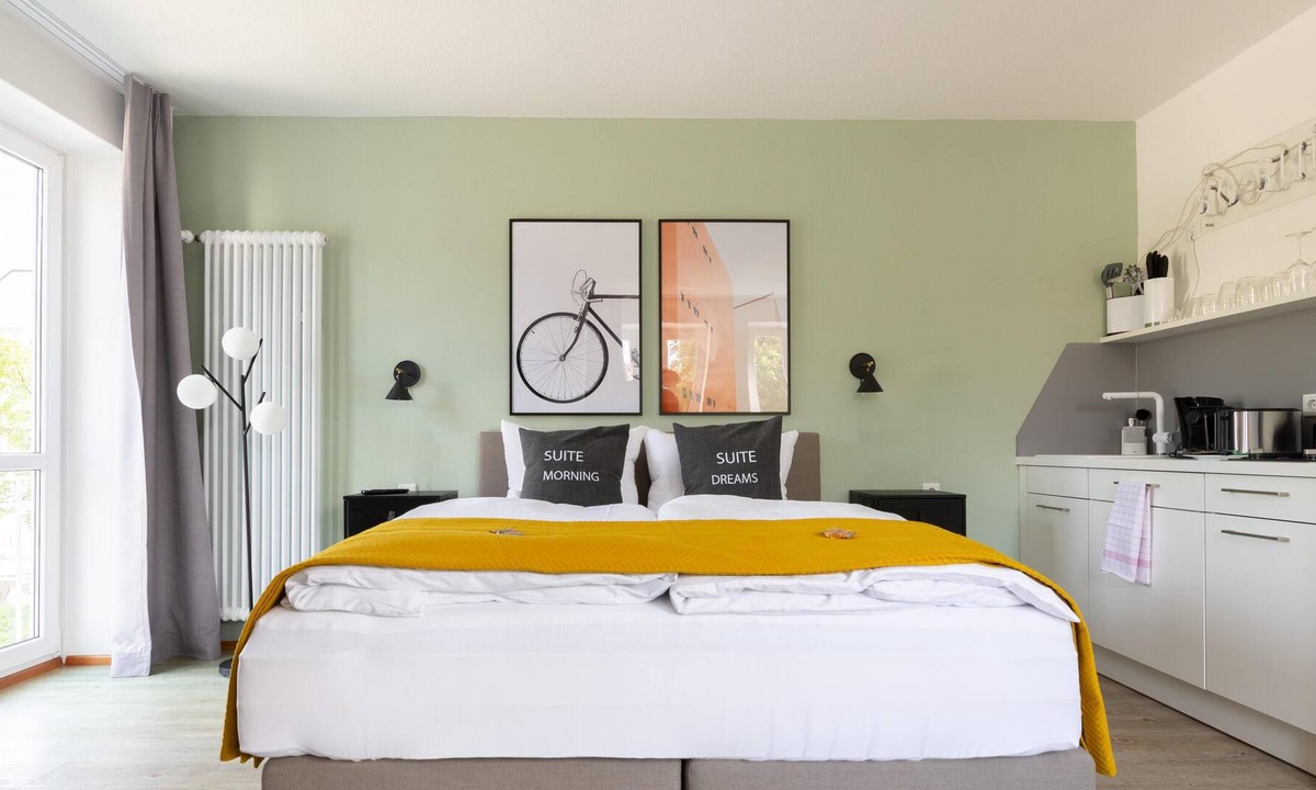 Munchen District Apartment | limehome Garching Bürgermeister-Amon-Str |Suite XS
