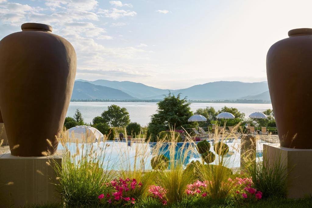 Ampelokipi Hotel | Limneon Resort & Spa