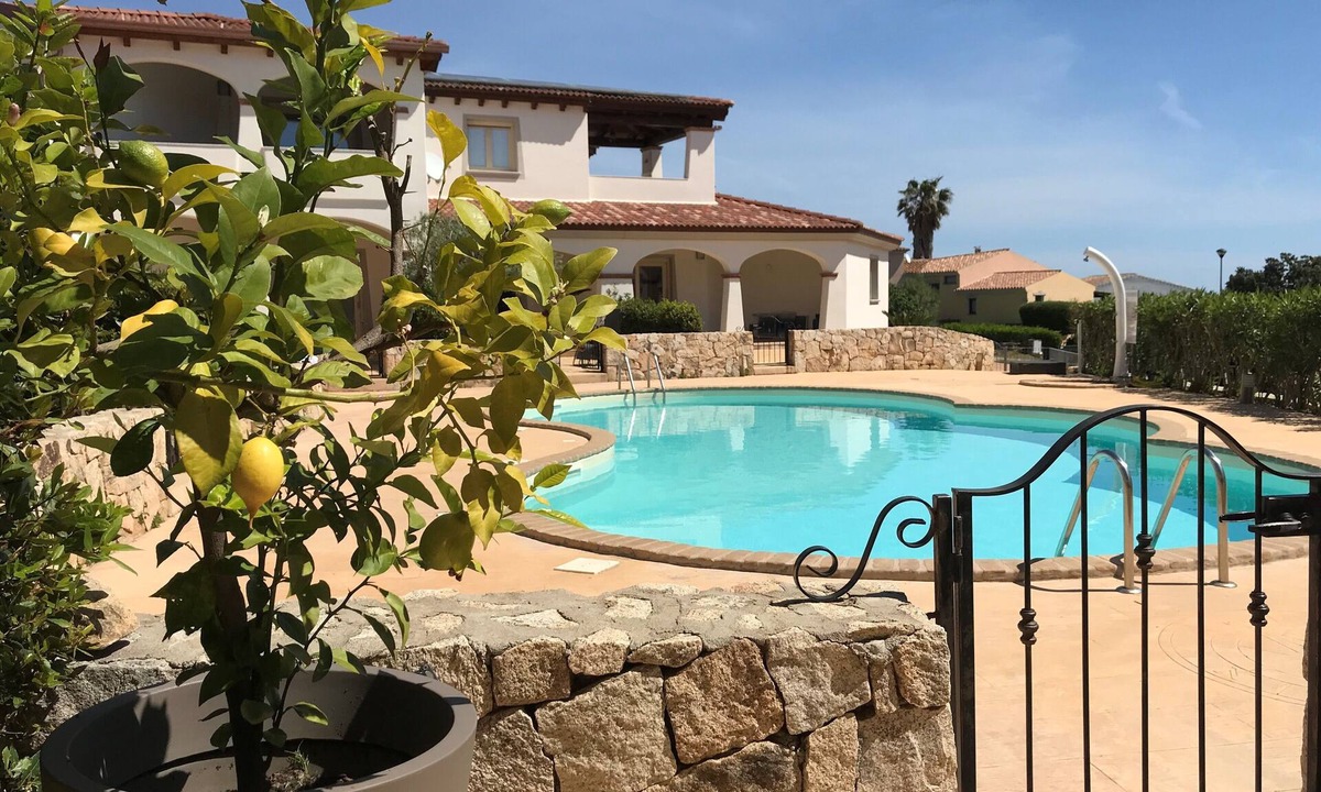 Limpiddu Apartment | Limpiddu Residence with Swimming Pool - Ground Floor - All Comforts, sea at 4min