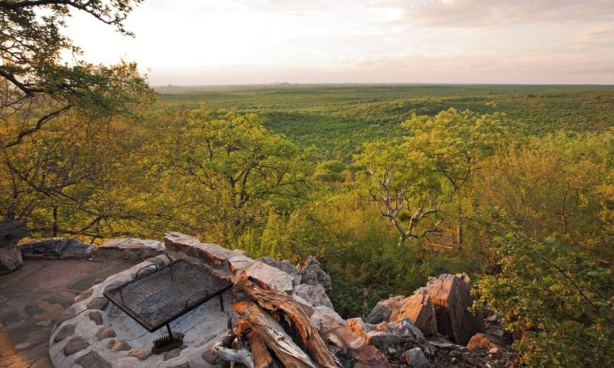 Mathathane Cabin | Limpopo River Lodge