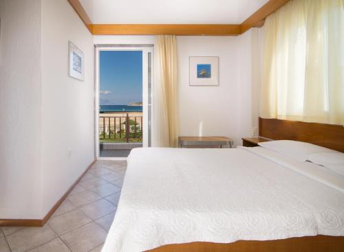 Sikia Apartment | Linaraki Studios & Apartments SIKIA HALKIDIKI