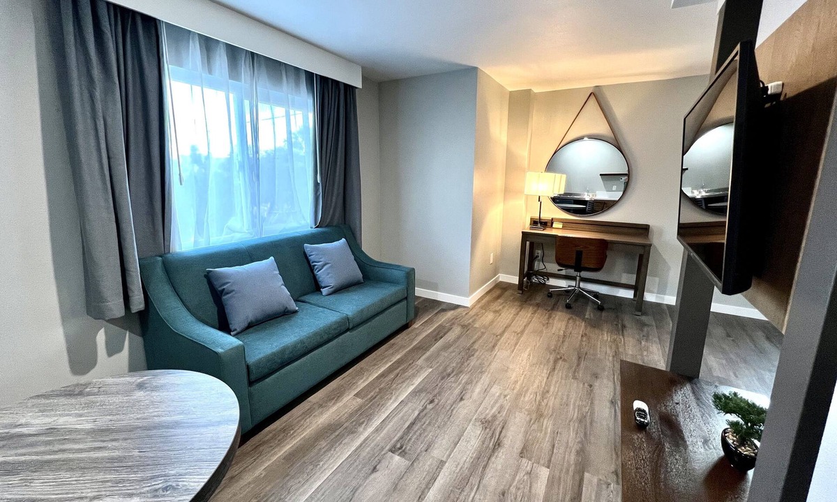 Venice Hotel | Lincoln Inn