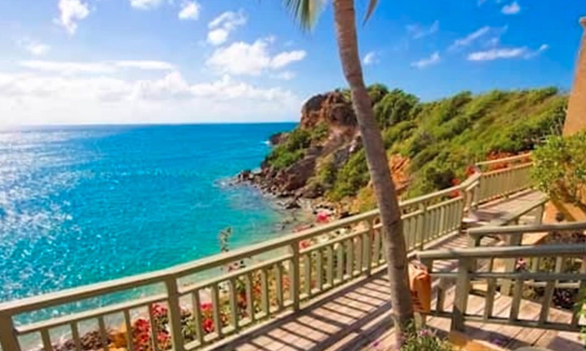 Charlotte Amalie West Hotel | Lindbergh Bay Hotel and Villas