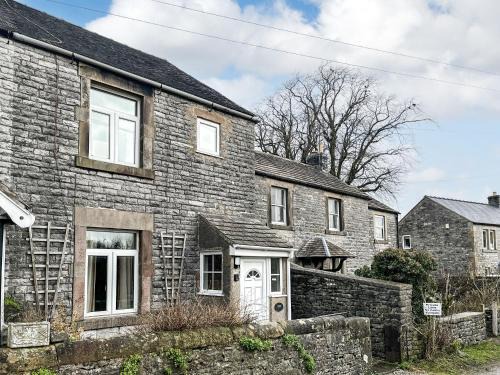 Monyash House | Lindum Cottage
