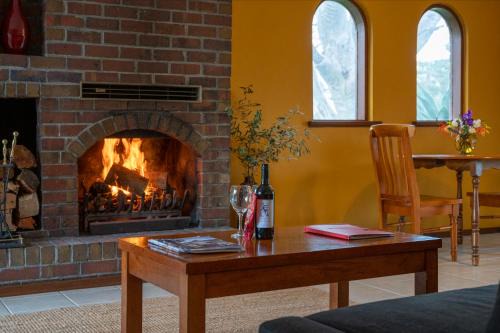 Whites Valley Apartment | Linger Longer Vineyard