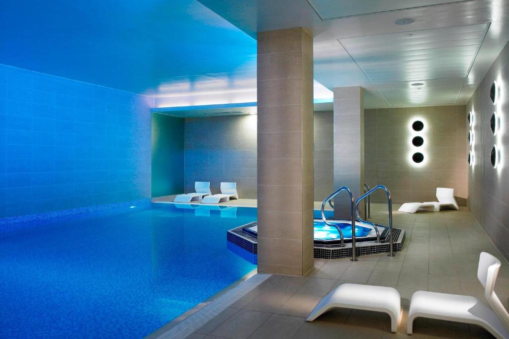 Lingfield Hotel | Lingfield Park Marriott Hotel & Country Club