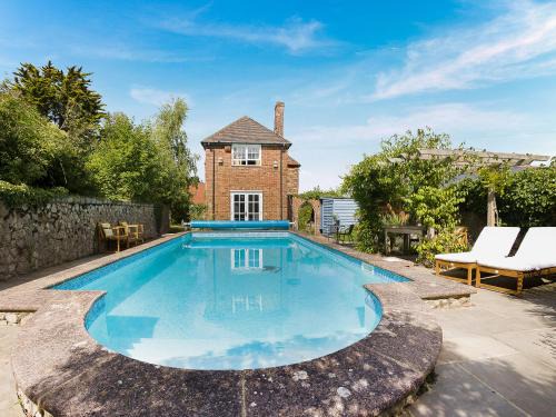 Stalisfield House | Linnet - Uk50154
