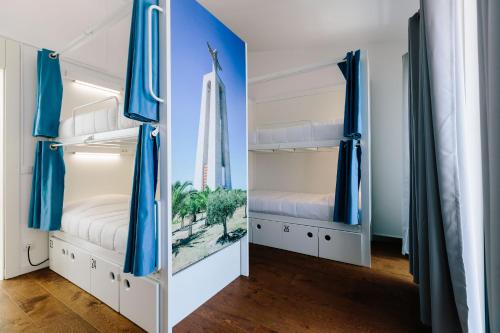 Cacilhas Hostel | Lisbon South Hostel