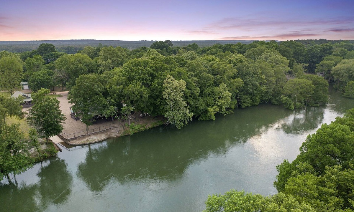 Broken Bow Cabin | Listing Includes Both Riverfront Cabins!