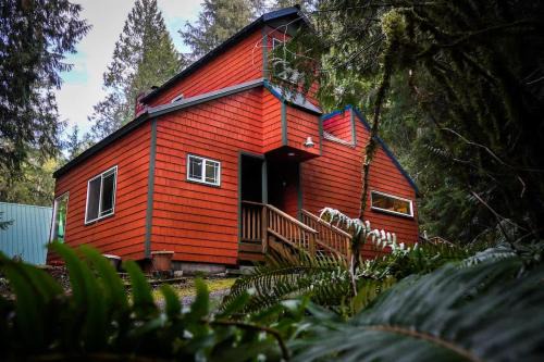 Glacier House | Little Haven Cottage