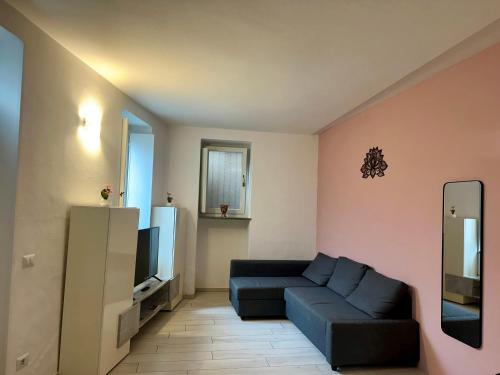Angera Apartment | Little Haven