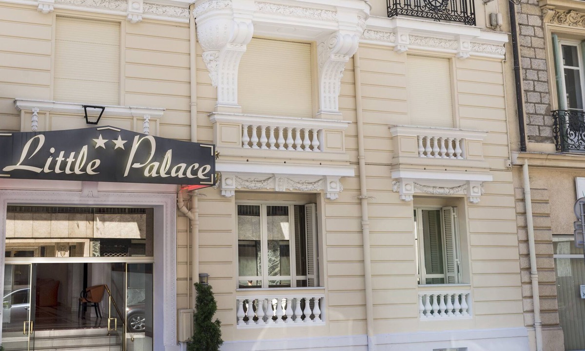 Musicians Quarter Hotel | Little Palace