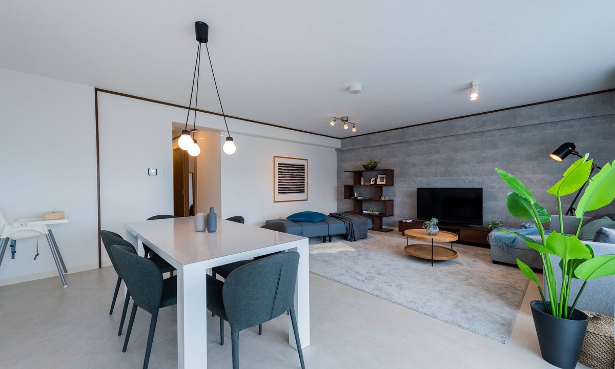 Ginowan House | Little Santa