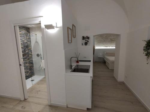 Municipio 1 Apartment | Little White arch