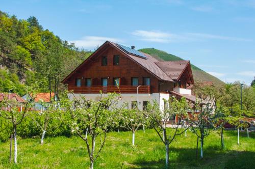 Gales House | LIVADA AMELY