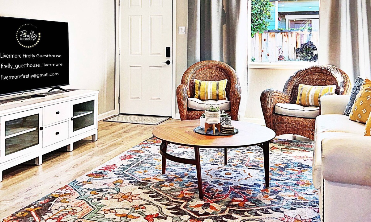 Livermore Apartment | Livermore Firefly Guesthouse - Family Friendly - near Downtown!