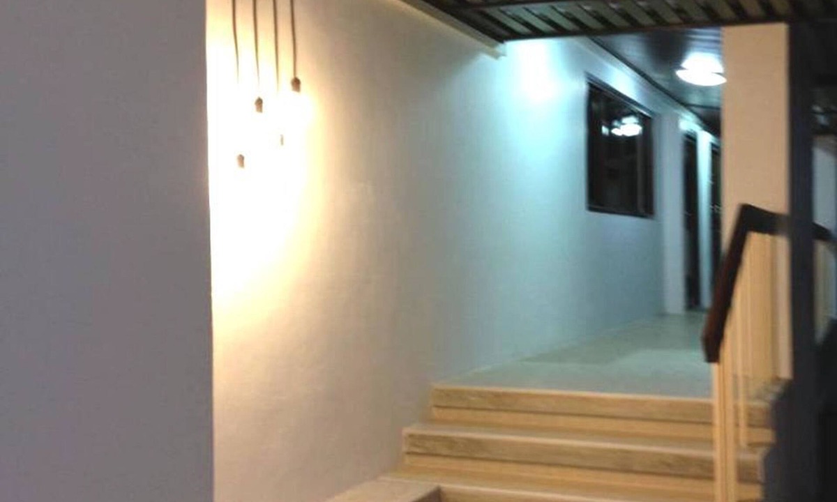 Nai Mueang Hotel | Living Apartment
