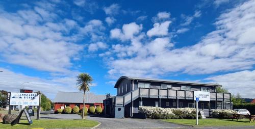 Ohakune Hostel | LKNZ Lodge & Cafe
