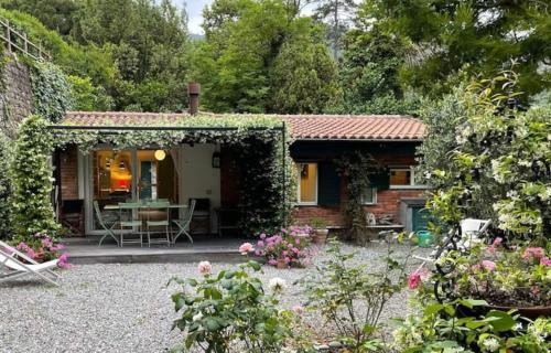 Cinque Terre Villa | Lo Sceriffo delightful villa in dreamy garden AC
