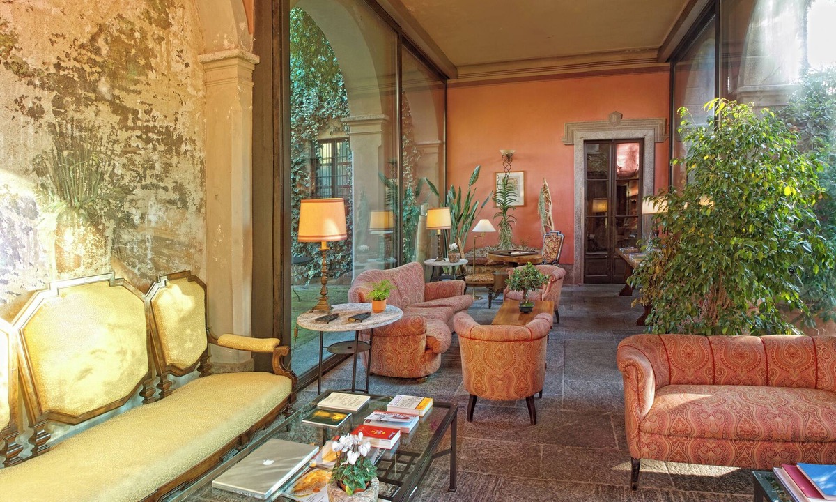 Azzate Hotel | Locanda dei Mai Intees