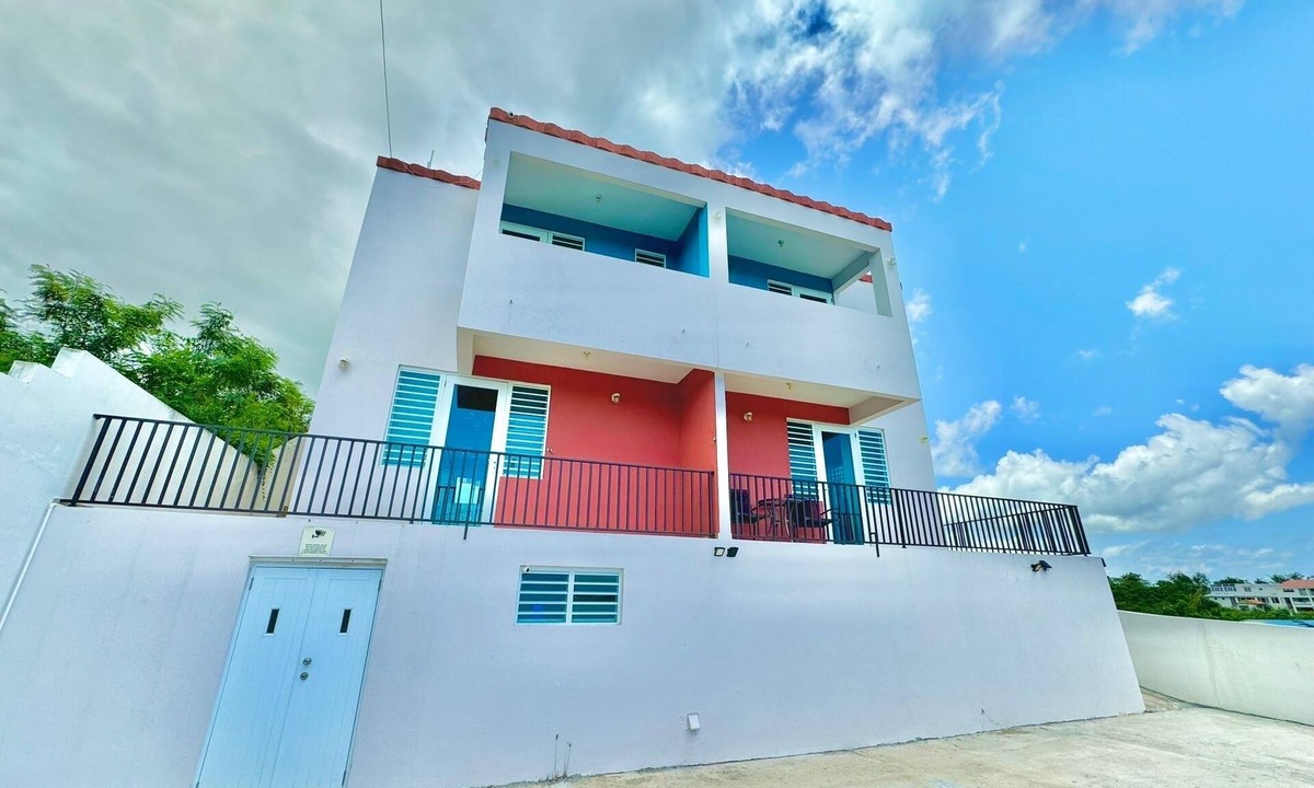 Pedernales Condo | LOCATION! Beautiful Views! Tranquility! Restaurants & Nightlife 5 min drive!