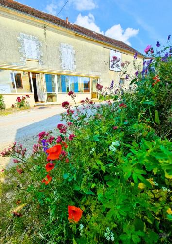 Treigny House | Location de Chambres Bienvenue chez Mémé