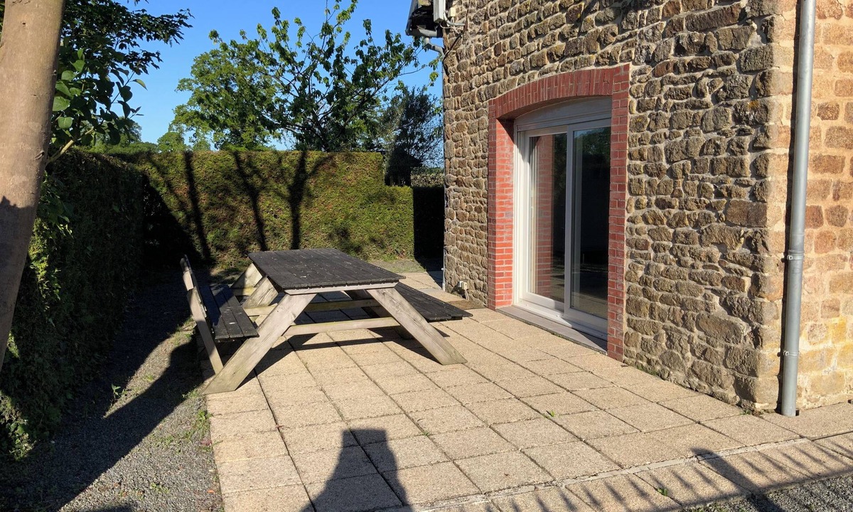 Courson House | Location de Dernière Minute! Maison de 95 m2 en Normandie! Dans le Calvados!