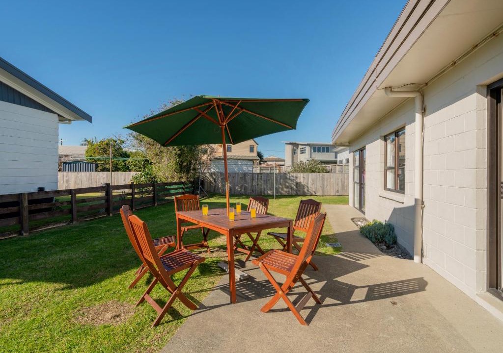 Whangamata House | Location Plus - Whangamata Holiday Home