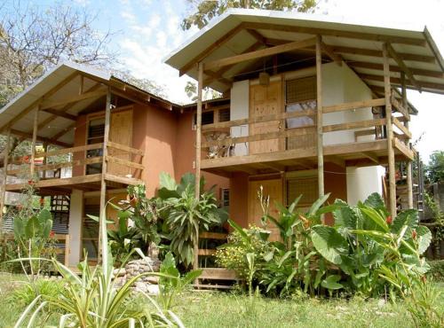 Esterillos Oeste Cabin | Lodge El Barco