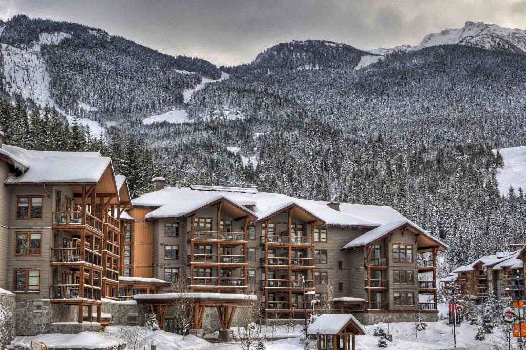 Whistler Creekside Hotel | Lodging Ovations