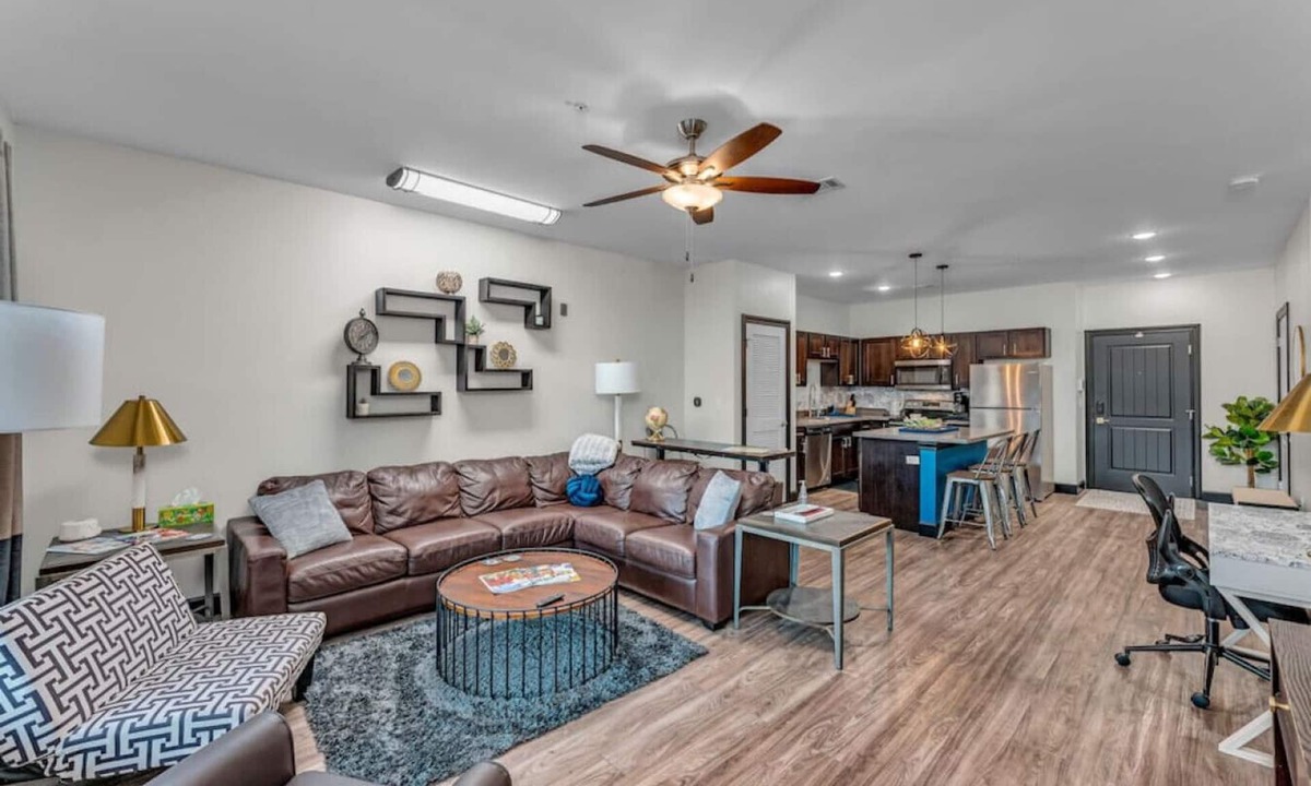 Lawrence Condo | Loft 207- Modern Condo with Rooftop Terrace Access