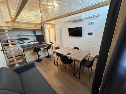 Ascoli Piceno Apartment | Loft bridge
