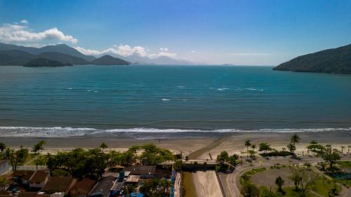 Barra da Lagoa Apartment | Loft com Smart Lock e Ar perto do Projeto Tamar