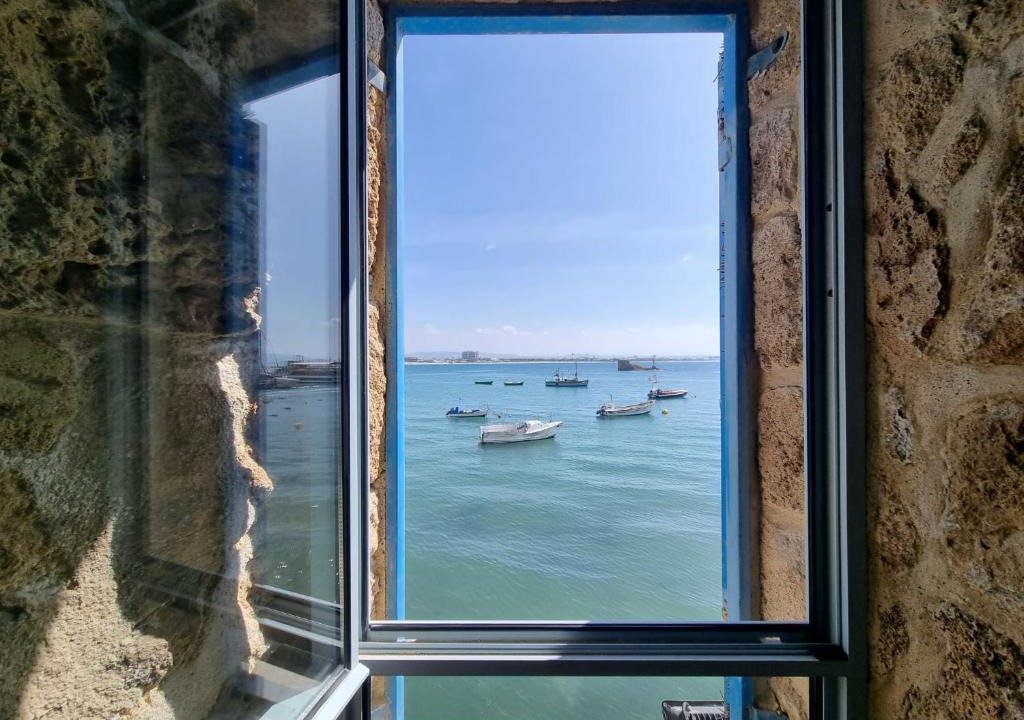 Acre Old City Apartment | Loft in the wall