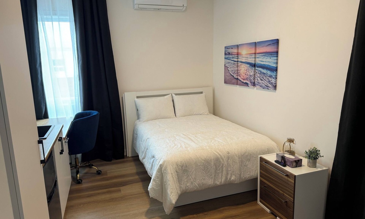 Amos Apartment | Loft Le Sommet (loft #4)