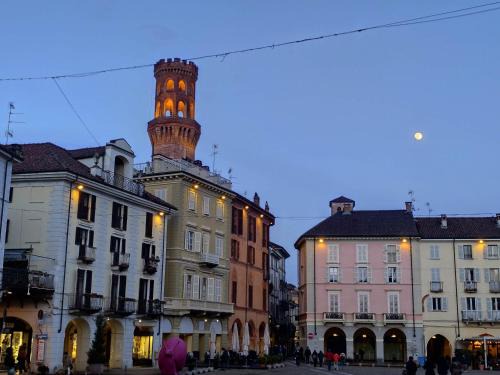 Vercelli Apartment | Loft Piazza Cavour Vercelli