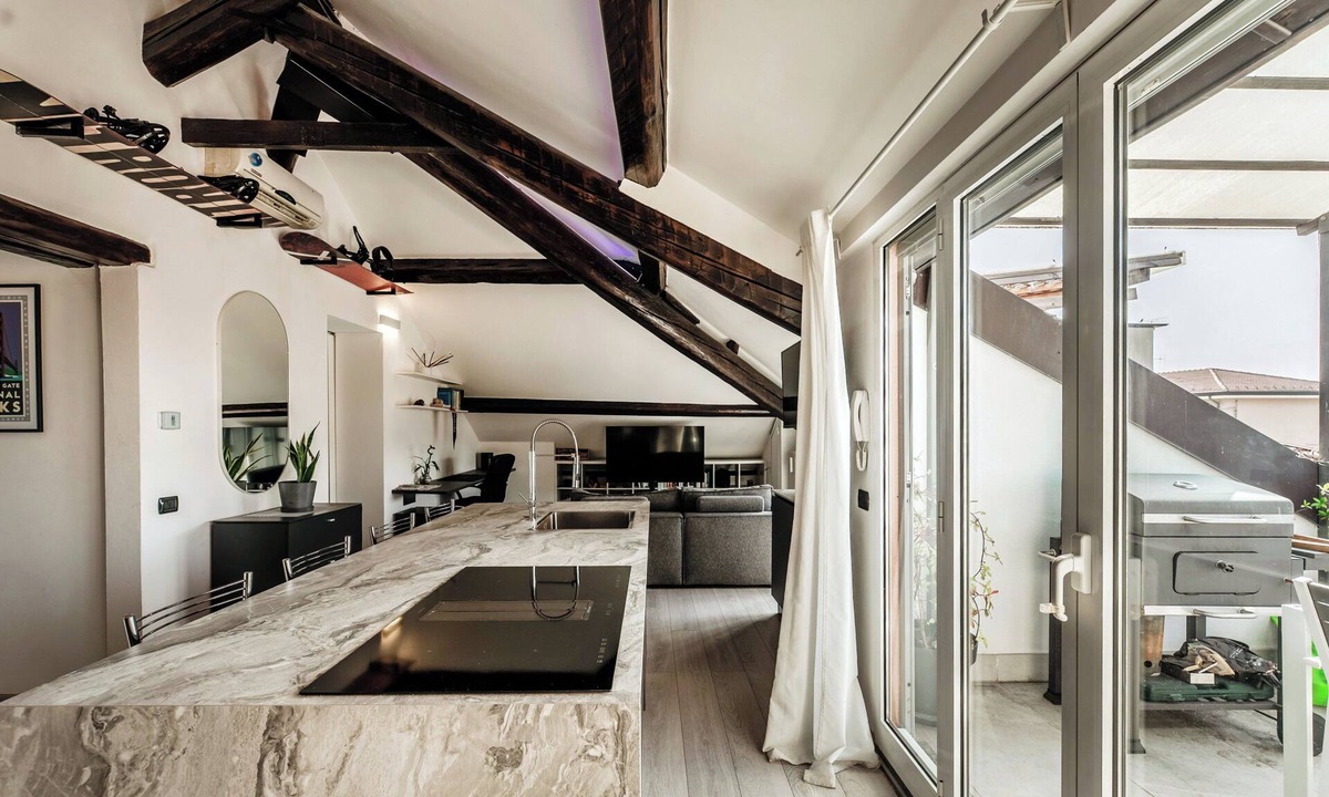 Albate Apartment | Loft Rooftop in Como - 3 Terraces, Park, Ac, Bbq