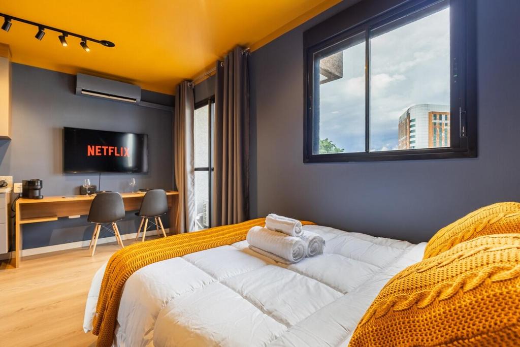 Indianopolis Apartment | Loft Sofisticado em Moema - Piscina e Academia