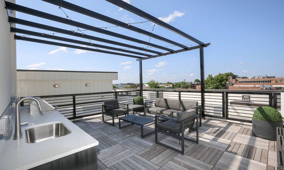 Castleberry Hill Apartment | Loft Style Spacious Lux Apt 203, sleeps 6